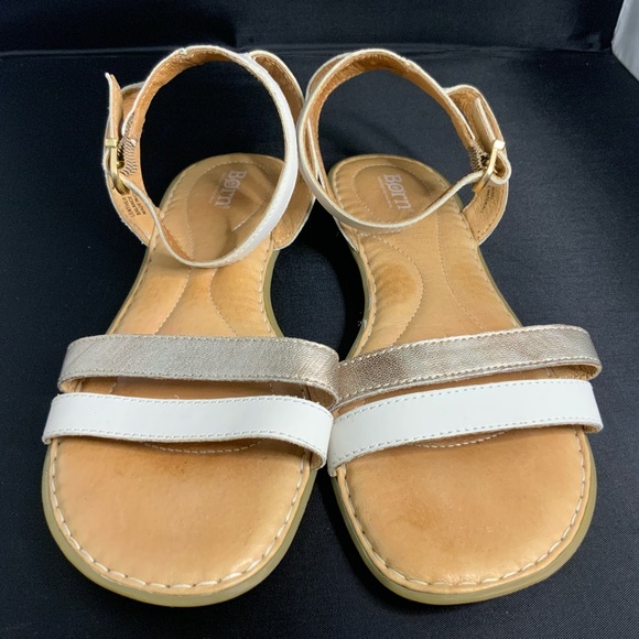 Born Shoes - Nwot Born Leather Sandals